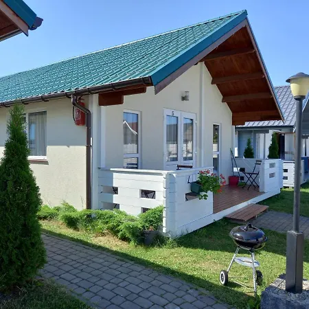Domki Zeglarz Ustronie Morskie Exterior photo
